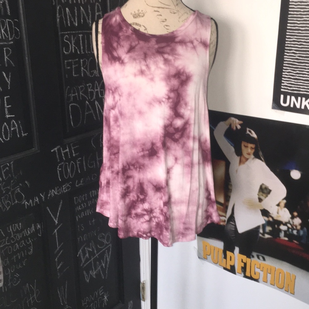 Tie die tank